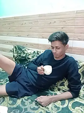 xoupleaura online show from January 2026 06:44:02 PM