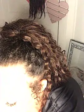 Welsh Maya221x online show from December 2025 05:31:01 PM