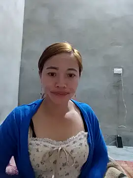 little-effy online show from December 2025 03:56:02 AM