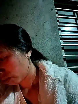 Snapshot of jikey- chatting on February 2026 10:47:01 PM jikey- online show from February 2026 10:47:01 PM