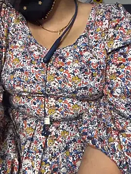 butterflyslay online show from February 2026 01:29:01 PM