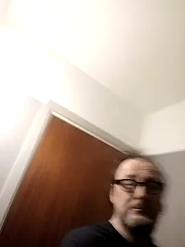 Snapshot of Olivassl22 chatting on February 2026 05:38:02 PM Olivassl22 online show from February 2026 05:38:02 PM