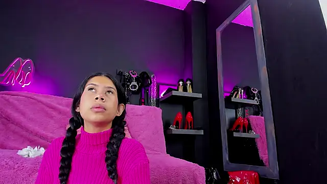 Snapshot of AquaRivers chatting on January 2026 10:39:02 AM AquaRivers online show from January 2026 10:39:02 AM