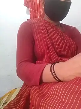 Aaisha 01 online show from February 2026 07:18:01 AM