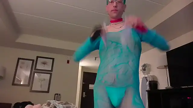 Snapshot of AskAveryAnything chatting on March 2026 05:42:01 AM AskAveryAnything online show from March 2026 05:42:01 AM