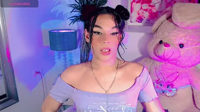 agathaferrer3 online show from December 2025 03:57:01 AM