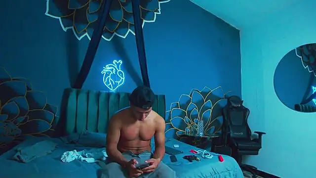 MagnusKnight  online show from January 2026 07:49:02 PM