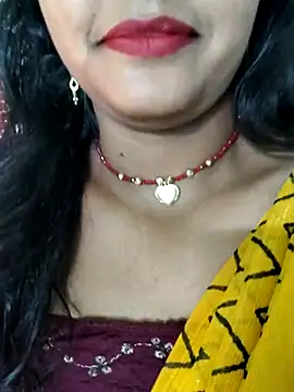 Snapshot of Sweet_Couple_01 chatting on December 2025 07:26:01 AM Sweet Couple 01 online show from December 2025 07:26:01 AM