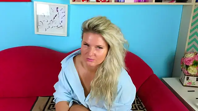 Annie Joya online show from December 2025 05:34:02 AM