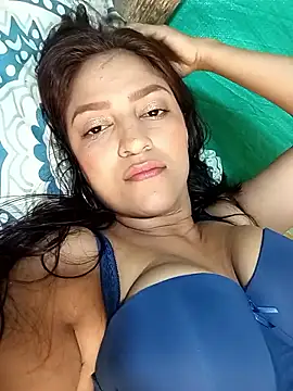 Snapshot of Natacha_31 chatting on January 2026 04:06:01 AM Natacha 31 online show from January 2026 04:06:01 AM