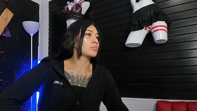 MiaFox 03 online show from February 2026 02:33:01 PM