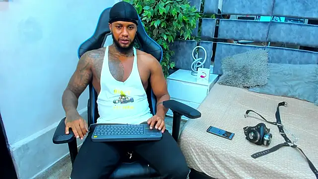 jay jhonson01 online show from March 2026 01:45:01 AM