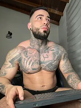 Snapshot of josemanufit chatting on March 2026 02:08:02 AM josemanufit online show from March 2026 02:08:02 AM