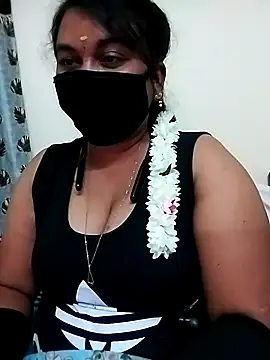 Snapshot of Palkova12 chatting on February 2026 05:42:02 PM Palkova12 online show from February 2026 05:42:02 PM