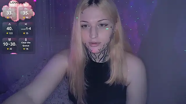 AlexaLaRose2 online show from December 2025 05:37:01 AM