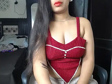 Snapshot of Slay_ishika chatting on December 2025 07:47:02 AM Slay ishika online show from December 2025 07:47:02 AM