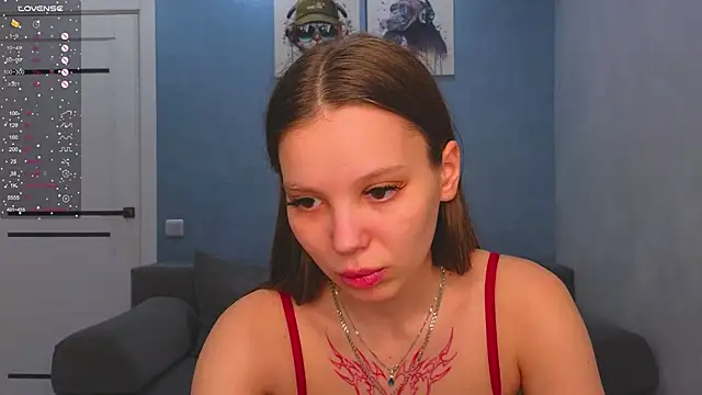 Snapshot of Cara_Sweet1 chatting on February 2026 06:15:02 PM Cara Sweet1 online show from February 2026 06:15:02 PM