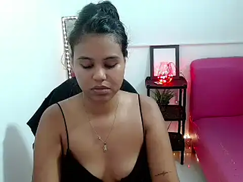 Shawnycarson online show from June 2026 06:14:01 PM