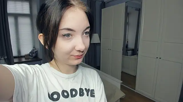 Snapshot of JanettVeld chatting on December 2025 08:32:02 AM JanettVeld online show from December 2025 08:32:02 AM