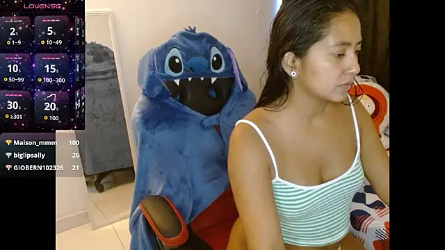 NovahPerotti online show from March 2026 10:49:01 PM
