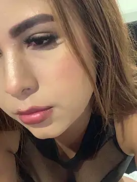 Lunara Vall online show from February 2026 03:44:02 AM