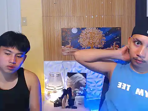 Snapshot of dylan_hardfucker chatting on December 2025 06:26:02 PM dylan hardfucker online show from December 2025 06:26:02 PM