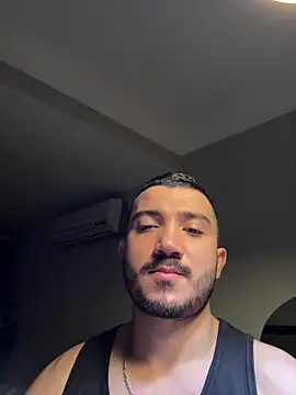 carloos593 online show from December 2025 08:10:01 AM