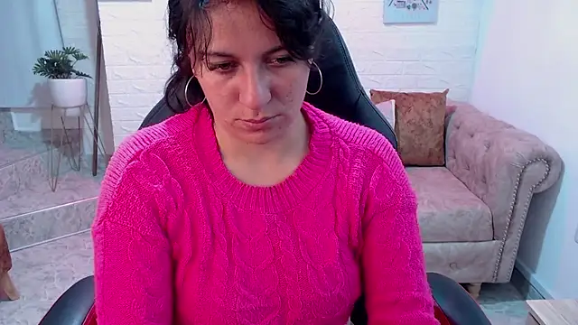 amanda rousee online show from February 2026 03:14:02 AM