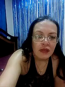 Snapshot of sandygomez chatting on June 2026 06:27:01 AM sandygomez online show from June 2026 06:27:01 AM