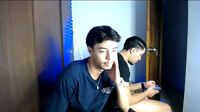 Snapshot of top_jax1 chatting on January 2026 04:51:01 AM top jax1 online show from January 2026 04:51:01 AM