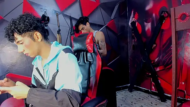 Hot Boys Without Limits online show from January 2026 04:05:02 AM