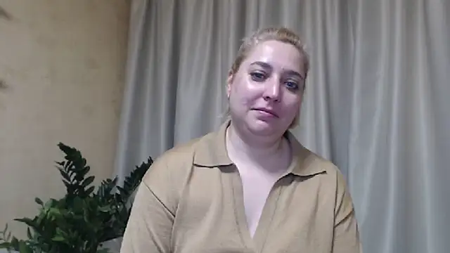 sweetpussy13 online show from March 2025 09:30:01 AM