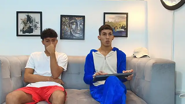 Snapshot of DIAMOND_BLACKS chatting on January 2026 07:24:02 AM DIAMOND BLACKS online show from January 2026 07:24:02 AM