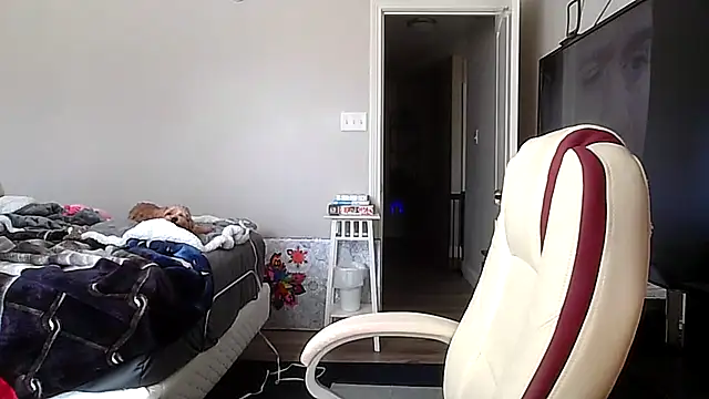 redremmi online show from February 2026 05:24:01 PM