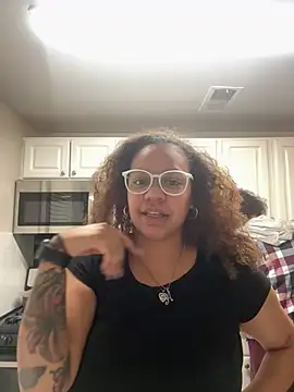 CaramelaTwirl online show from January 2026 04:03:01 AM