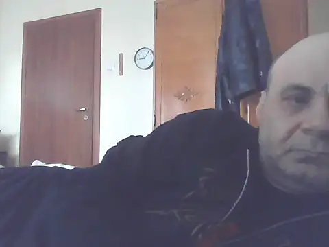 Snapshot of Euiulisug chatting on January 2026 07:13:01 AM Euiulisug online show from January 2026 07:13:01 AM