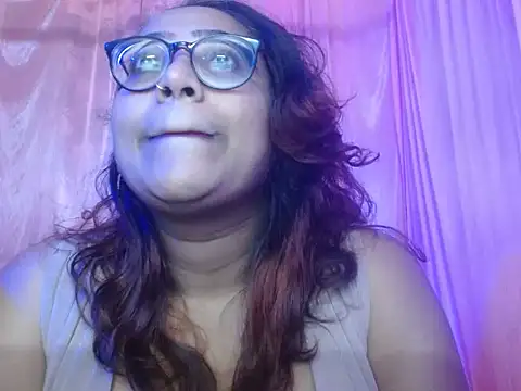 Snapshot of MISTI_KOLK chatting on December 2025 10:10:02 AM MISTI KOLK online show from December 2025 10:10:02 AM