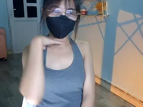 Snapshot of Chichi_86 chatting on June 2026 04:32:01 PM Chichi 86 online show from June 2026 04:32:01 PM
