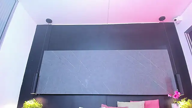 Snapshot of arcangel_harris chatting on February 2026 12:07:01 AM arcangel harris online show from February 2026 12:07:01 AM