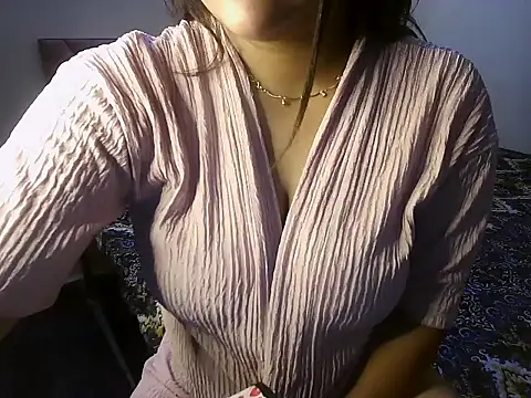 Wanii32 online show from May 2026 04:28:02 AM