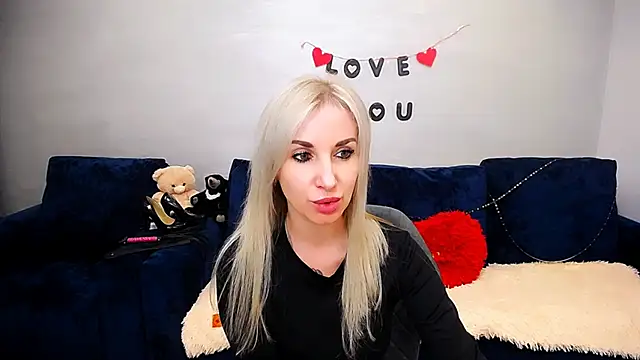 Hanna--Sweet online show from April 2026 05:57:01 PM