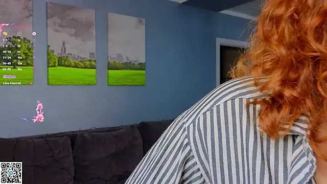 Snapshot of LolaLushhz chatting on January 2026 03:37:02 PM LolaLushhz online show from January 2026 03:37:02 PM