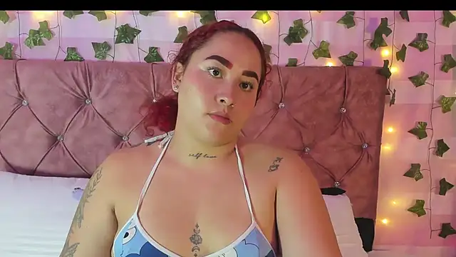 Ayla-marttinez online show from February 2026 01:48:02 AM