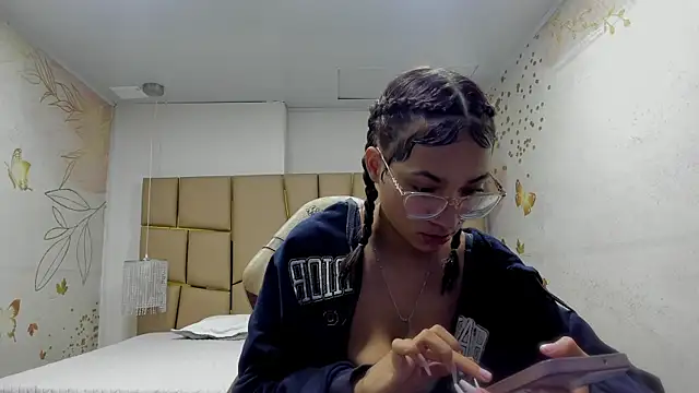 Snapshot of Jadde_Greyy_ chatting on January 2026 02:50:02 AM Jadde Greyy online show from January 2026 02:50:02 AM