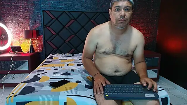 Snapshot of DanteYCeleste chatting on December 2025 02:24:02 PM DanteYCeleste online show from December 2025 02:24:02 PM