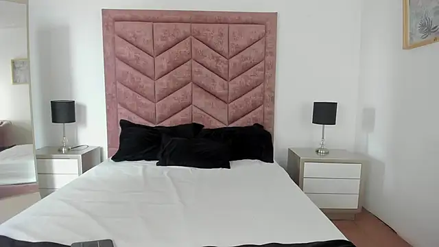 Scarlett  Noir online show from February 2026 03:44:02 PM