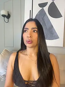 Snapshot of ValeriaTorress_ chatting on February 2026 06:31:01 PM ValeriaTorress online show from February 2026 06:31:01 PM