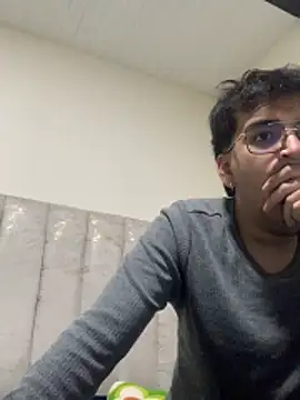Snapshot of AxelAndJeremy2 chatting on December 2025 01:58:02 AM AxelAndJeremy2 online show from December 2025 01:58:02 AM