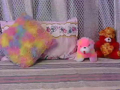 hey-pinky online show from April 2026 03:43:02 AM