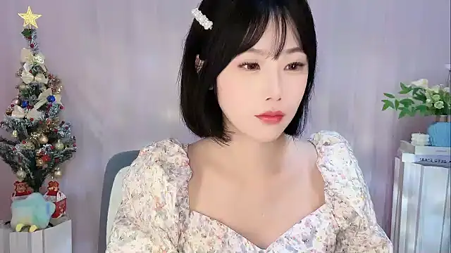 Snapshot of Pinkgirl520 chatting on January 2026 02:05:02 AM Pinkgirl520 online show from January 2026 02:05:02 AM